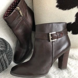 Tommy Hilfiger boots